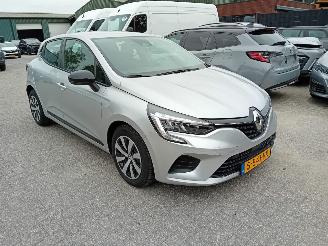Coche accidentado Renault Clio 1.0 TCe 90 Navi Airco 2023/4