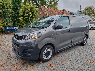 Avarii autoturisme Peugeot Expert 2.0 HDI 90KW Airco Navi 2018/3