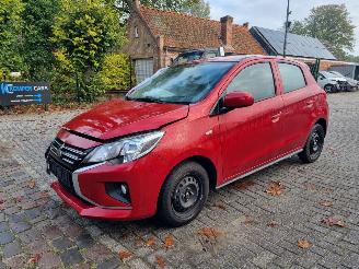 damaged passenger cars Mitsubishi Space-star 1.2 Connect+ Airco 2025/2