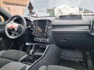 Volvo C-40 Recharge Plus 69KwH Pano Led SHZ picture 14