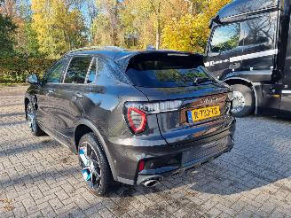 Lynk & Co 01 Plugin Hybr Navi Pano picture 4