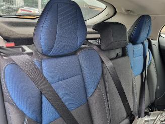 Lynk & Co 01 1.5 Plugin Hybr Pano Navi picture 14