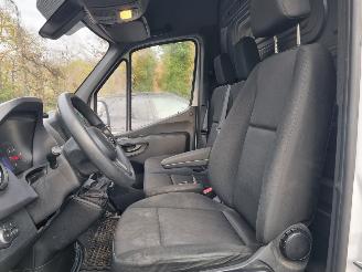 Mercedes Sprinter 311 CDI Airco Mbux Navi Camera picture 13