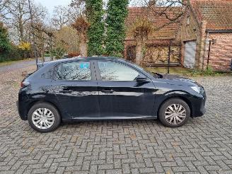 Peugeot 208 PureTech 75 Navi Airco picture 2