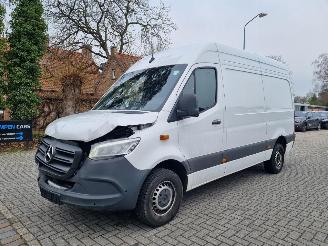 krockskadad bil auto Mercedes Sprinter PRO 317 CDI Aut LED Mbux Navi Stoelverw 2024/10