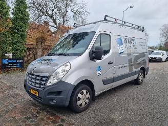 škoda osobní automobily Renault Master 2.3 DCI 125 Aut. L2 H2 2012/1