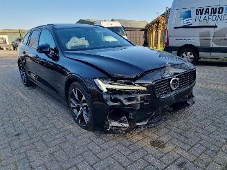 Volvo V-60 B4 Plus Dark Aut Pano Stoelver Led picture 7