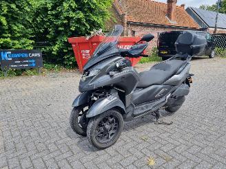 uszkodzony motocykle Yamaha Overige Tricity 300 2020/5