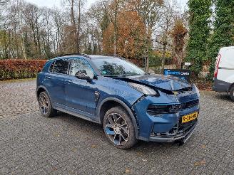 Voiture accidenté Lynk & Co 01 1.5 Plugin Hybr Pano Navi Led 2022/5