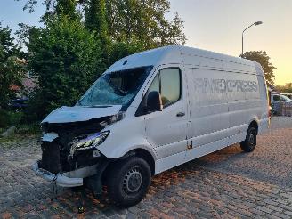 Unfallwagen Mercedes Sprinter 319 CDI Aut L4 Maxi Airco LED 2023/5