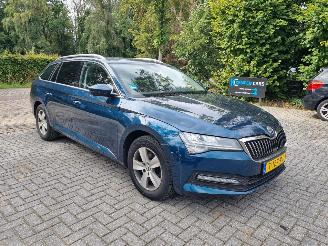 Damaged car Skoda Superb 1.5 TSI Aut. Bussines Ed 2023/8
