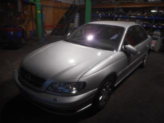 Salvage car Opel Omega 2.6 v6 2001/1