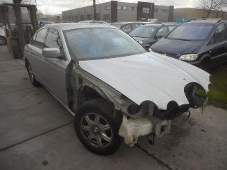 Autoverwertung Jaguar S-type  2000/1