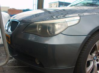 BMW 5-serie 525i picture 13