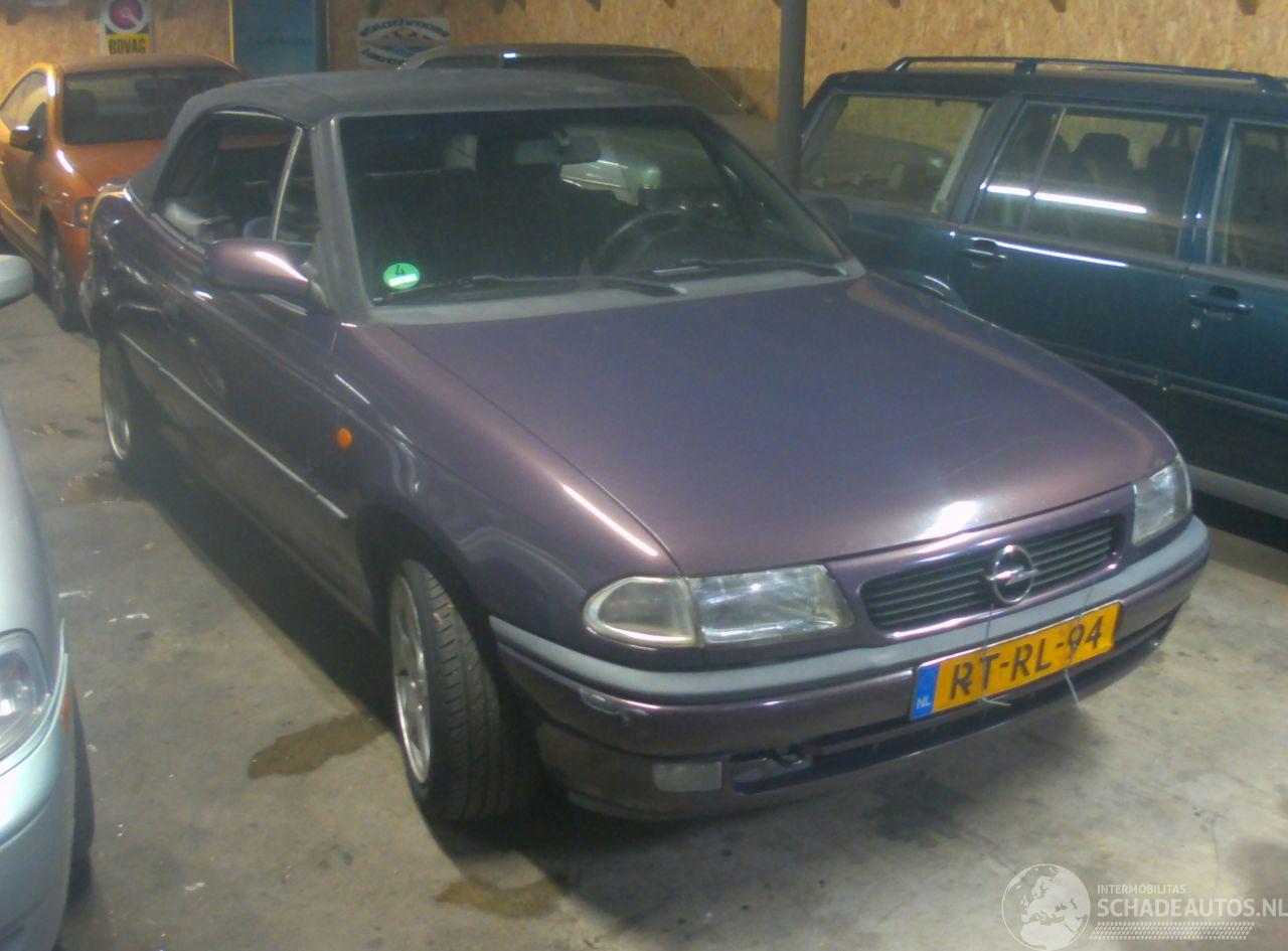 Opel Astra f cabrio