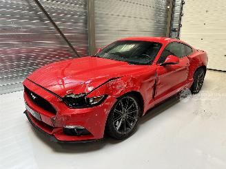 Unfallwagen Ford Mustang 2.3 ECOBOOST / NAVI / LEDER / CAMERA / LED 2017/12