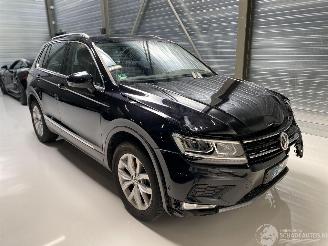 Volkswagen Tiguan 2.0 TSI DSG 4-MOTION/NAVI/LED/CAMERA/PARKASS/ALCANTARA/VOL! picture 5