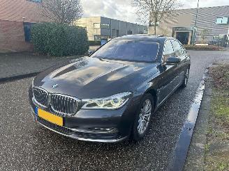 krockskadad bil auto BMW 7-serie 740 LWB i-Performance / Full Options 2016/8