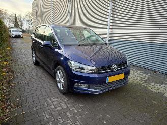 škoda osobní automobily Volkswagen Touran 1.4 TSI MFS/PDC/CLIMA SCHADEVRIJ! 2016/8