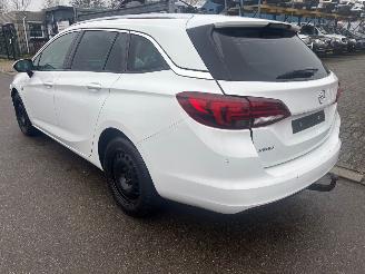 Opel Astra  picture 6