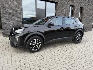 Peugeot 2008 NEW MODEL! 1.2 Turbo 101PK Active picture 2