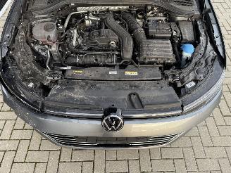 Volkswagen Passat VARIANT NEW MODEL! 1.5 eTSI 150PK DSG7 Elegance picture 38