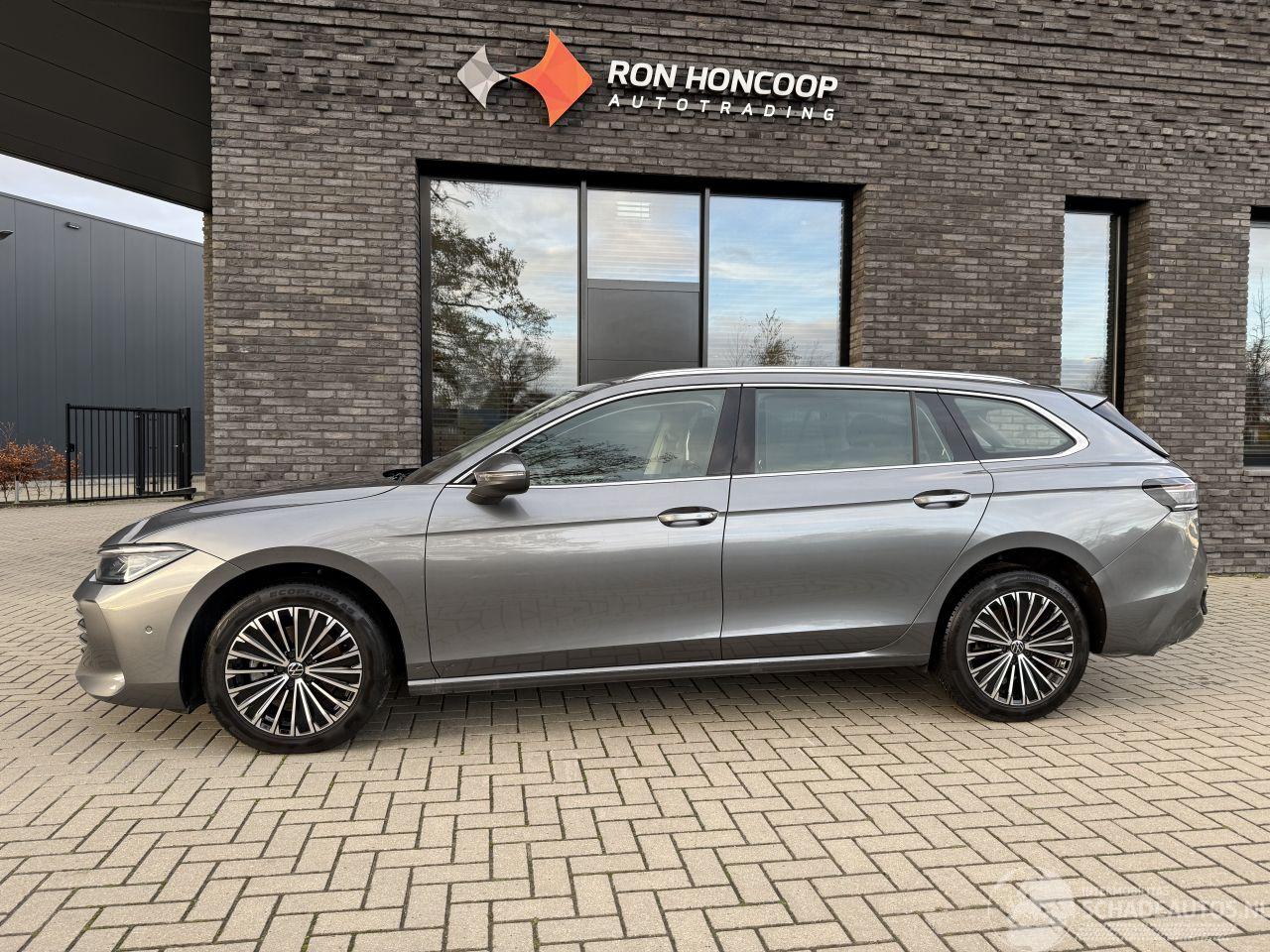 Volkswagen Passat VARIANT NEW MODEL! 1.5 eTSI 150PK DSG7 Elegance