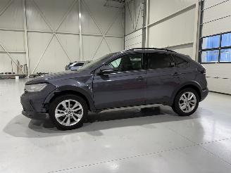 krockskadad bil auto Volkswagen Taigo 1.0 TSI 116PK DSG7 Style 2025/4