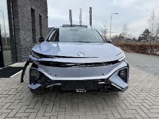 MG Marvel R Performance 70kWh AWD 289PK Aut. PANO VOL! picture 5