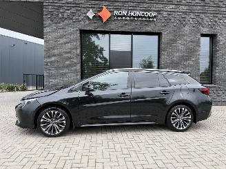 uszkodzony samochody osobowe Toyota Corolla Touring Sports 1.8 Hybrid 140PK Aut. Dynamic 2024/8