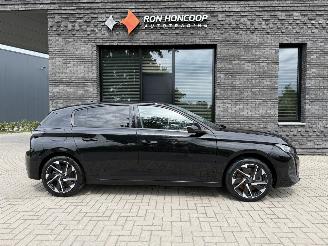 krockskadad bil auto Peugeot 308 1.6 Hybrid PHEV 180PK EAT8 Allure 2022/2