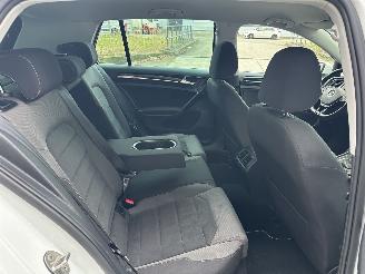 Volkswagen Golf 1.5 TSI DSG R-Line picture 11