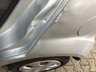 Suzuki Splash Suzuki splash 1.0 airco met zeer lichte schade picture 6