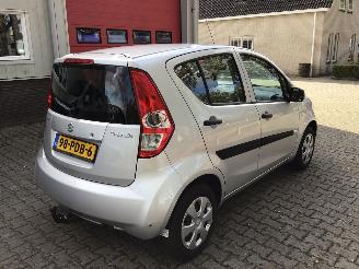 Suzuki Splash Suzuki splash 1.0 airco met zeer lichte schade picture 3