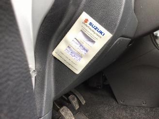 Suzuki Splash Suzuki splash 1.0 airco met zeer lichte schade picture 12