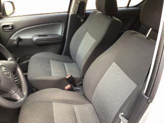 Suzuki Splash Splash 1.0 airco met zeer lichte schade en weinig km picture 7