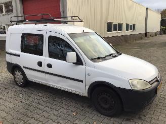  Opel Combo -C-VAN 1.6 benzine / lpg met lichte schade 2006/7
