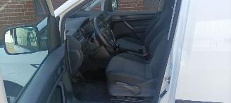 Volkswagen Caddy TDI-2.0-AdBlue euro6 Airconditioning Elektrische ramen Elektrische-spiegels centrale vergrendeling met afstandsbediening Start-Stop systeem Tussenwand met glas 16 inch velgen picture 11