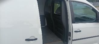 Volkswagen Caddy 2.0-TDI Airco StartStop Radio-Usb Stoffen bekleding Tussenschot met ruit 1e eigenaar picture 16