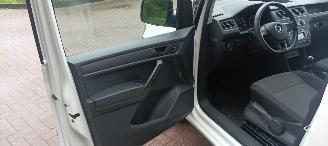 Volkswagen Caddy 2.0-TDI Airco StartStop Radio-Usb Stoffen bekleding Tussenschot met ruit 1e eigenaar picture 8