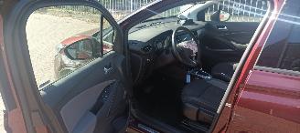 Opel Crossland Bj:04-2018 Innovation 1.2-T Automatik 110pk Navigation Climatecontrol CruiseControl Leren-bekleding  Stoelverwarming stuurwiel met verwarming Led-Koplampen Led-Achterlichten Trekhaak Mistlampen Parkeersensoren 4xelek ramen Privacyglas picture 10