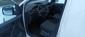 Volkswagen Caddy 2.0 TDI DPF Airconditioning Elektrische ramen Elektrische-spiegels met verwarming Centrale vergrendeling met afstandsbediening Start-Stop systeem Tussenwand met doorkijk glas achteruitrijspiegel picture 12