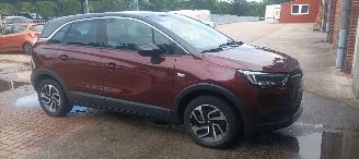 Opel Crossland 1.2 turbo 110pk Automaat Innovation Navigatie Led-Koplampen Led-Achterlichten Stoelverwarming stuurwiel met verwarming Voorruit met verwarming Privacy glas Climatecontrol Dimmende binnenspiegel Parkeersensoren voor en achter Trekhaak 16-inch velgen Mistla 2018/4