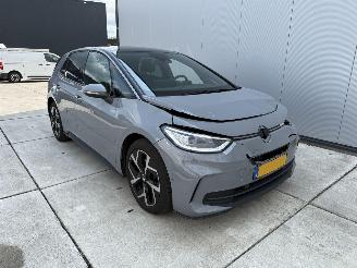  Volkswagen ID.3 PRO ORANJE EDITION 59 kWh 231 PK NAVI-CAMERA- ACTIERADIUS 430 KM 2024/9