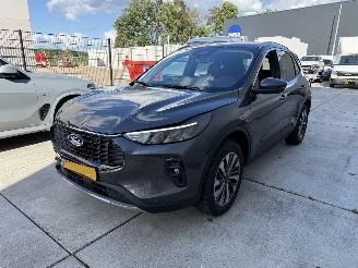 Vaurioauto  passenger cars Ford Kuga 2.5 PHEV AUTOMAAT-NAVI-CAMERA-PDC 2025/5