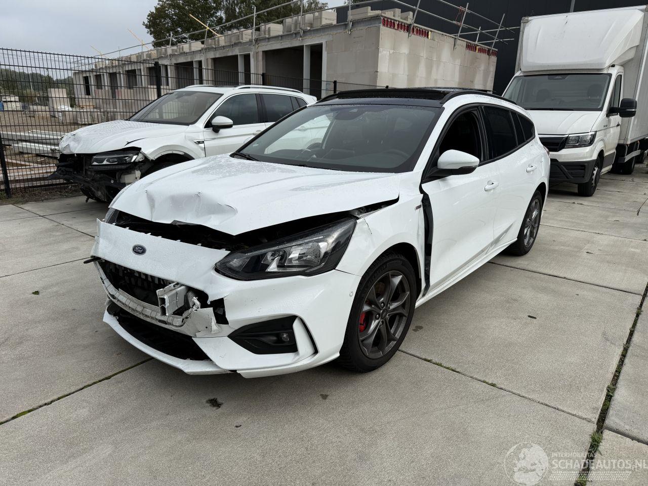 Ford Focus 1.5 Ecoboost 150 PK ST-LINE BUSINESS -AUTOMAAT-PANO