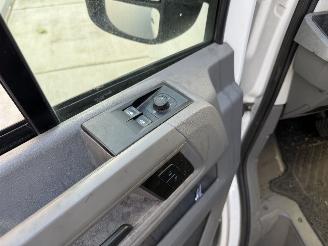 Volkswagen Crafter 35 2.0 TDI L4H3 140PK - DSG - CAMERA - CRUISE picture 13