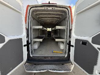 Volkswagen Crafter 35 2.0 TDI L4H3 140PK - DSG - CAMERA - CRUISE picture 9