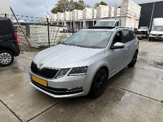 skadebil auto Skoda Octavia 1.5 TSI Greentech Buss Edition Plus -AUTOMAAT-LEDER-PANO-NAVI 2019/12