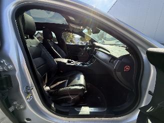 Jaguar XF 2.0 d  Portfolio Sportbreake -LEDER-NAVI-PDC-AUTOMAAT picture 13
